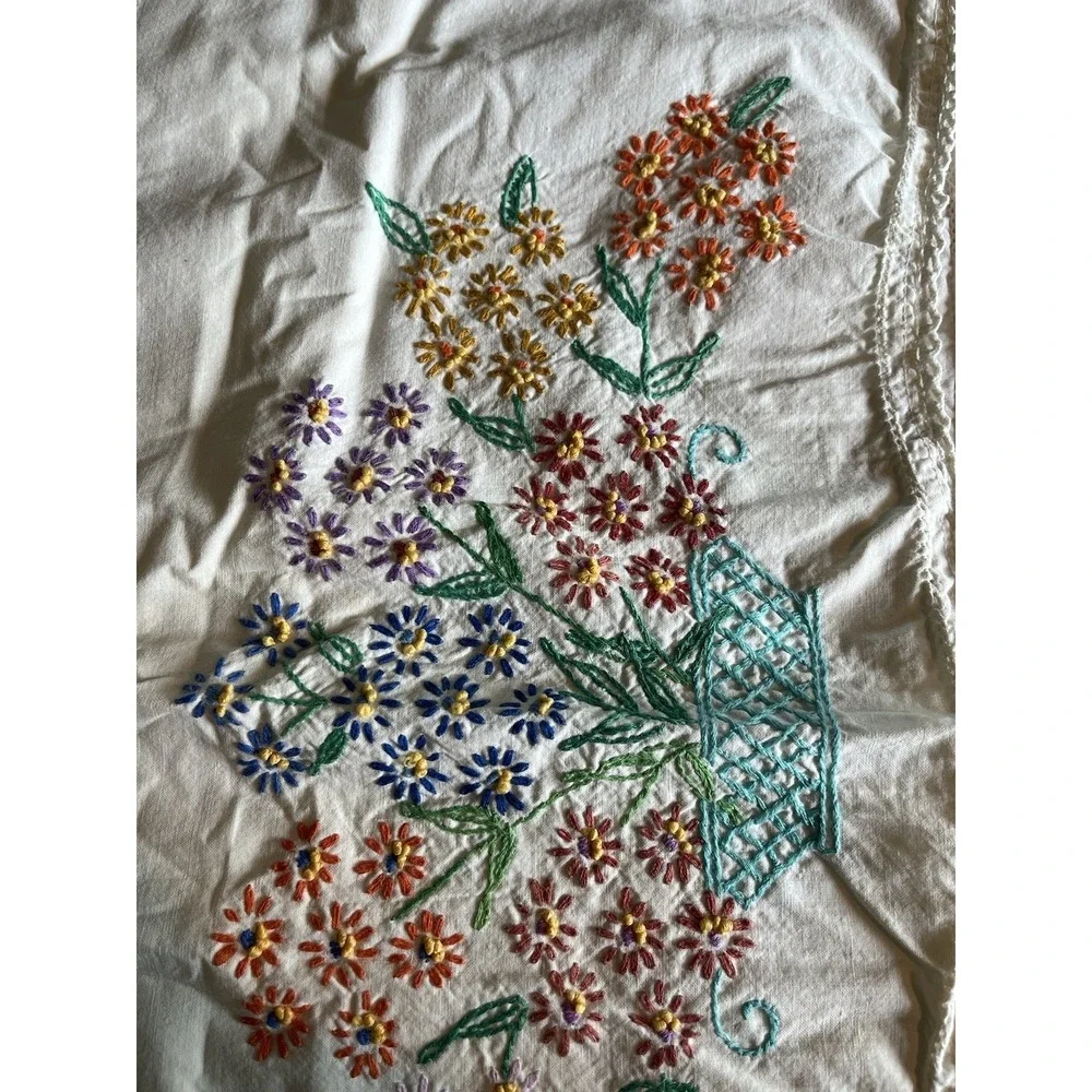 Vintage Embroidered Pillowcases Floral Set Of 2 Linen Cotton Clean Cottagecore
